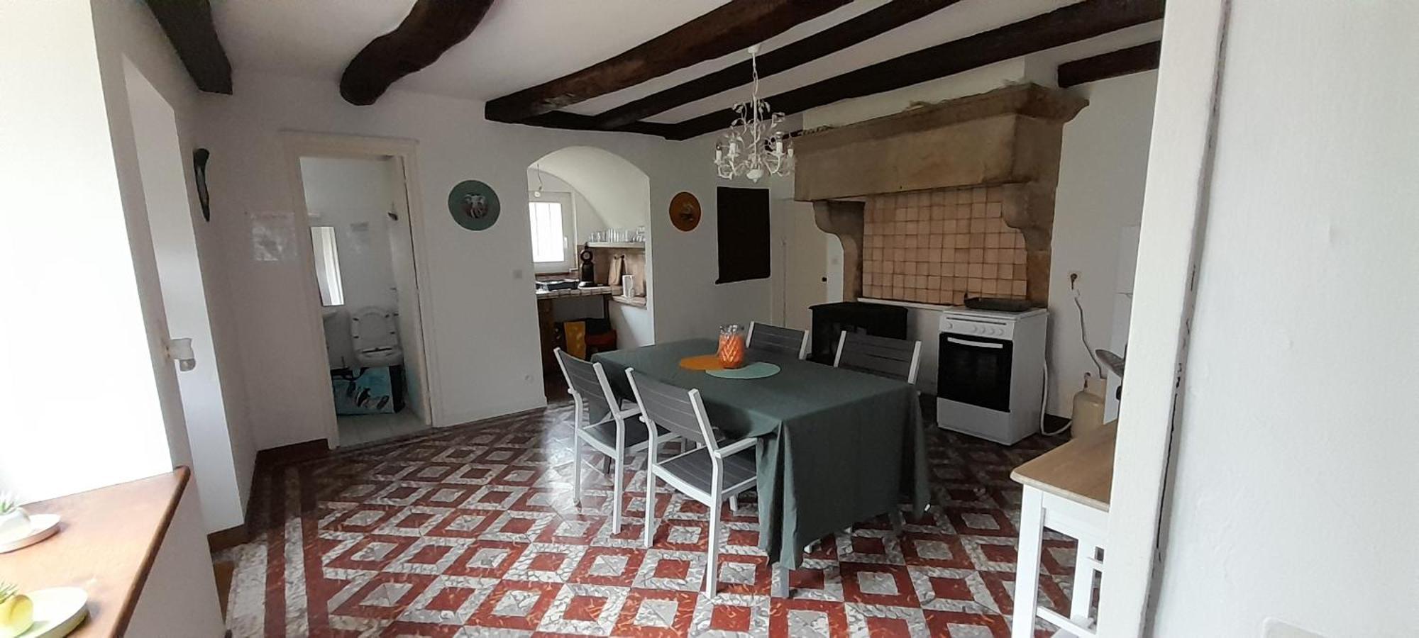 L'Univers, Vous Et Nous Pouilly-sur-Vingeanne 외부 사진